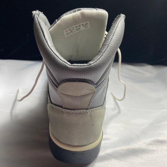 Timberland 6 Inch Field Boot Junior 'Light Grey', US size 6.5 - Picture 3 of 16